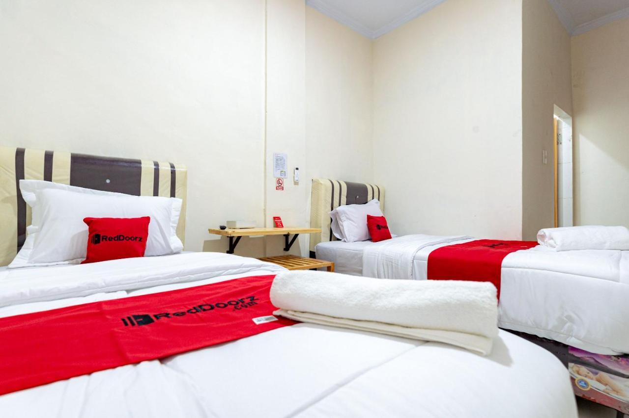 Reddoorz @ Simpang Pemda Hotel Medan